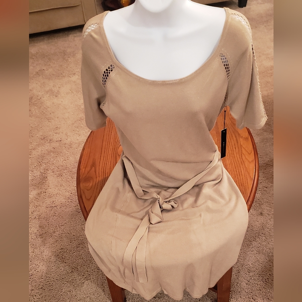 BCBG tan knit sweater dress, size L - NEW